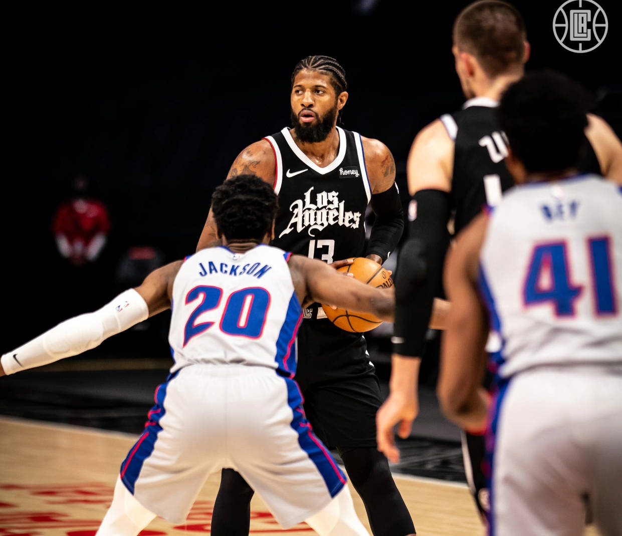 学生在匿名 学生在匿名